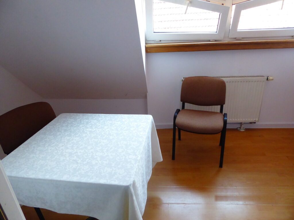 Kącik do pracy i wypoczynku w Domu Wojciechowym